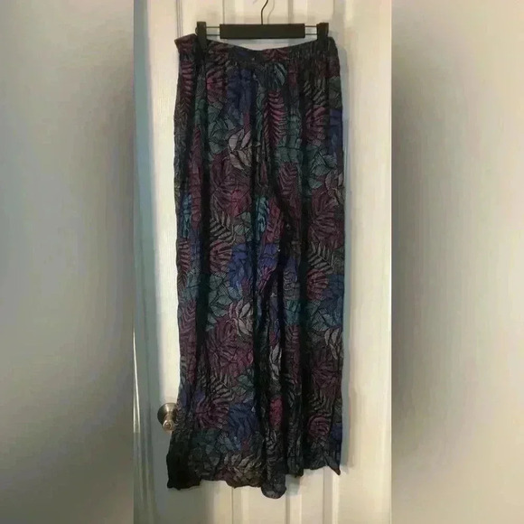 Venus Women’s Wide Leg pants size Large - Picture 2 of 16